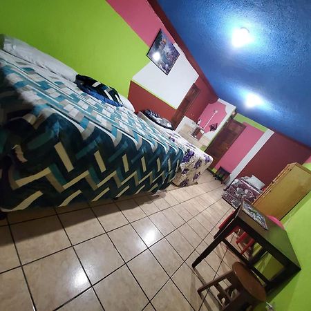 Hotel Kasa Kamelot Quetzaltenango Exterior foto