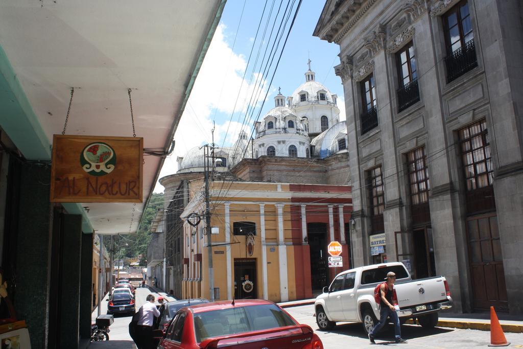 Hotel Kasa Kamelot Quetzaltenango Exterior foto