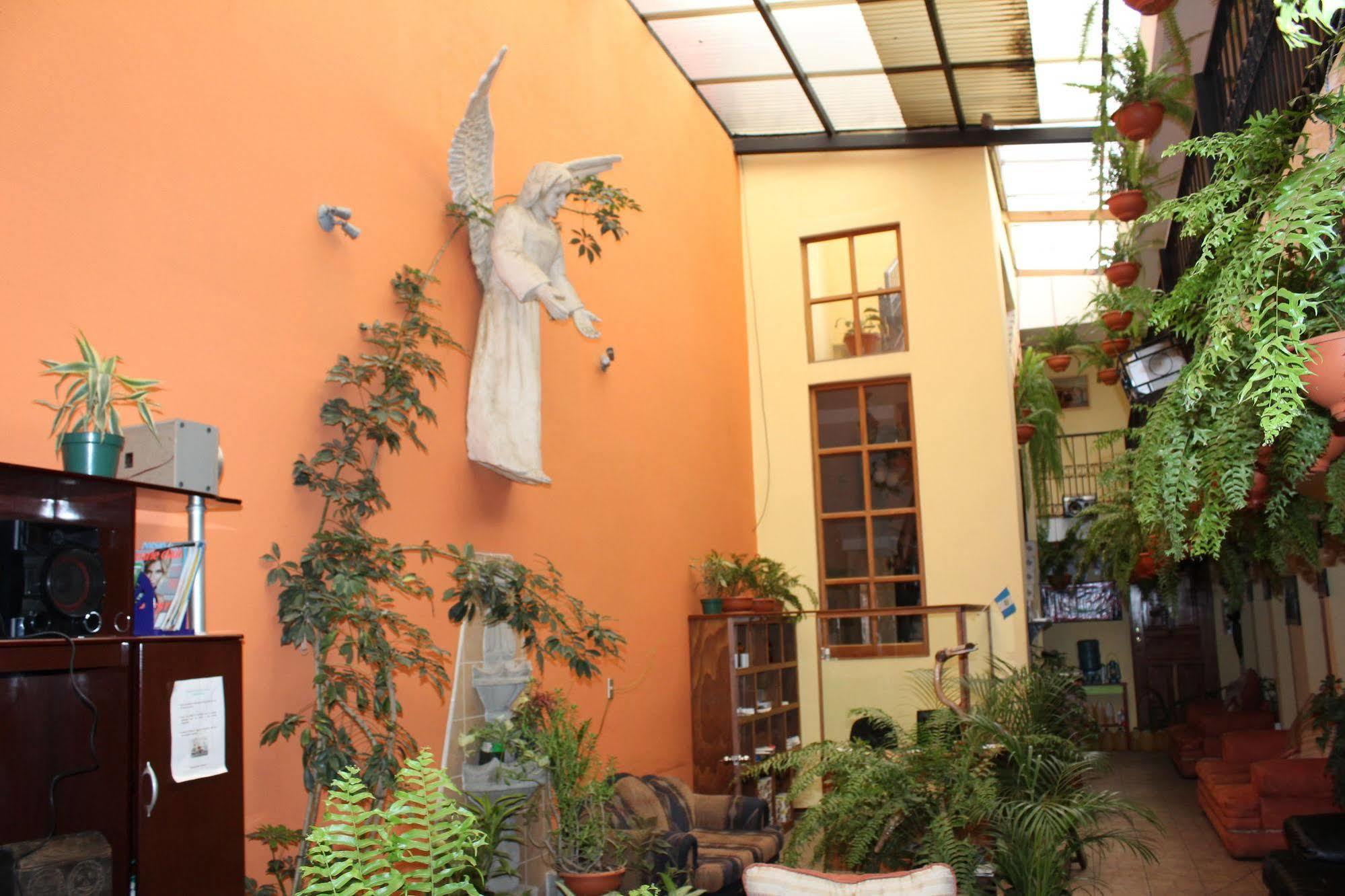 Hotel Kasa Kamelot Quetzaltenango Exterior foto